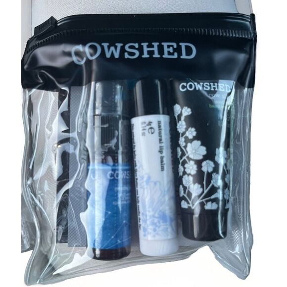 Blue Cowshed Lip Balm Hand Cream Soothing Pillow Mist + Bonus Travel Toothbrush - Picture 3 of 4
